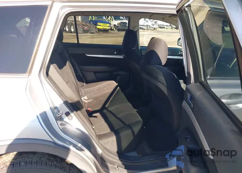 2013 Subaru Outback 2.5I Premium z USA, uszkodzony, nr VIN 4S4BRBCCXD3222299